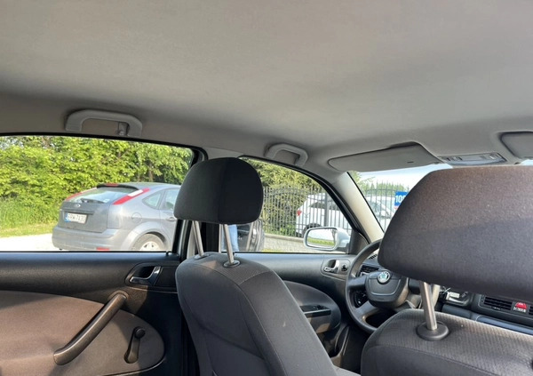 Skoda Octavia cena 14900 przebieg: 230000, rok produkcji 2009 z Śrem małe 742